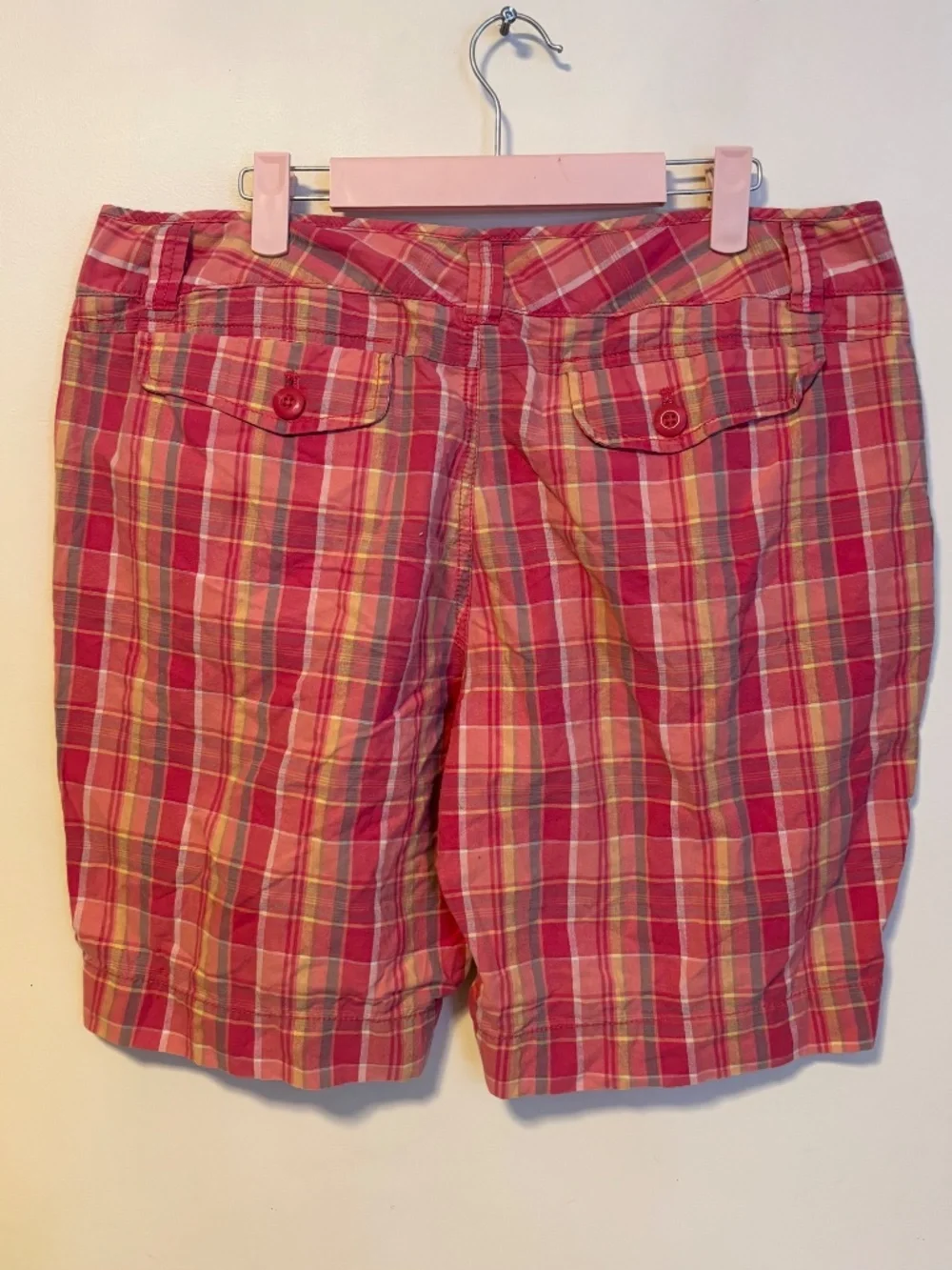 Route 66 Cotton Mid Rise Bermuda Chino Shorts Red Yellow Plaid Womens Size 13 14